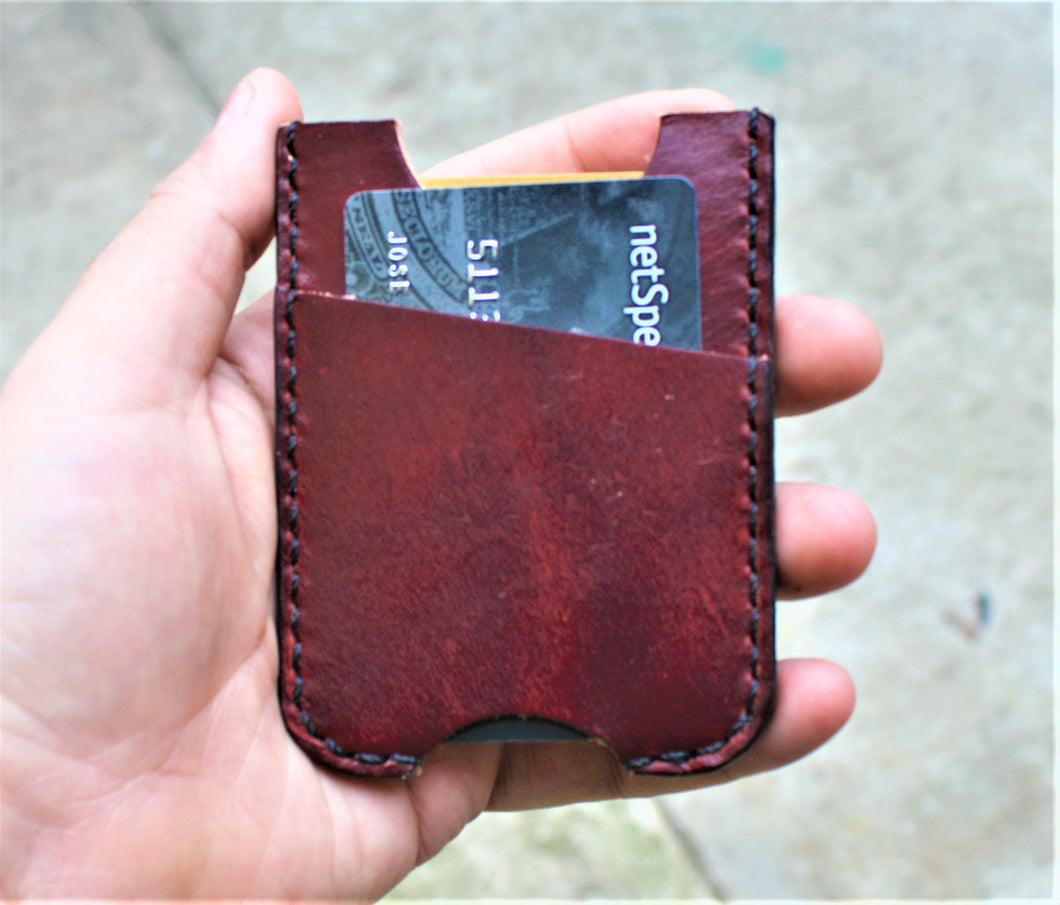 Cartera minimalista de cuero hecha a mano MINUS Wickett and Craig Burgundy Harness Money Clip