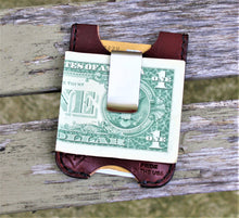 Cartera minimalista de cuero hecha a mano MINUS Wickett and Craig Burgundy Harness Money Clip