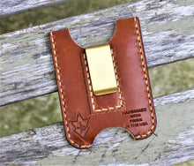 Cartera minimalista de cuero hecha a mano MINUS Wickett y Craig Buck Brown Harness Money Clip