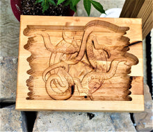 Valet Catchall Dump Tray 3D tallado en madera Kraken Baltic Birch wood 12x10